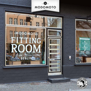 Modomoto Fitting Room